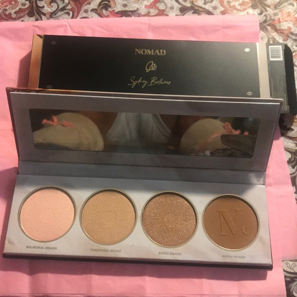BNIB🛍 Nomad Bronzing Pallet - Picture 2 of 5